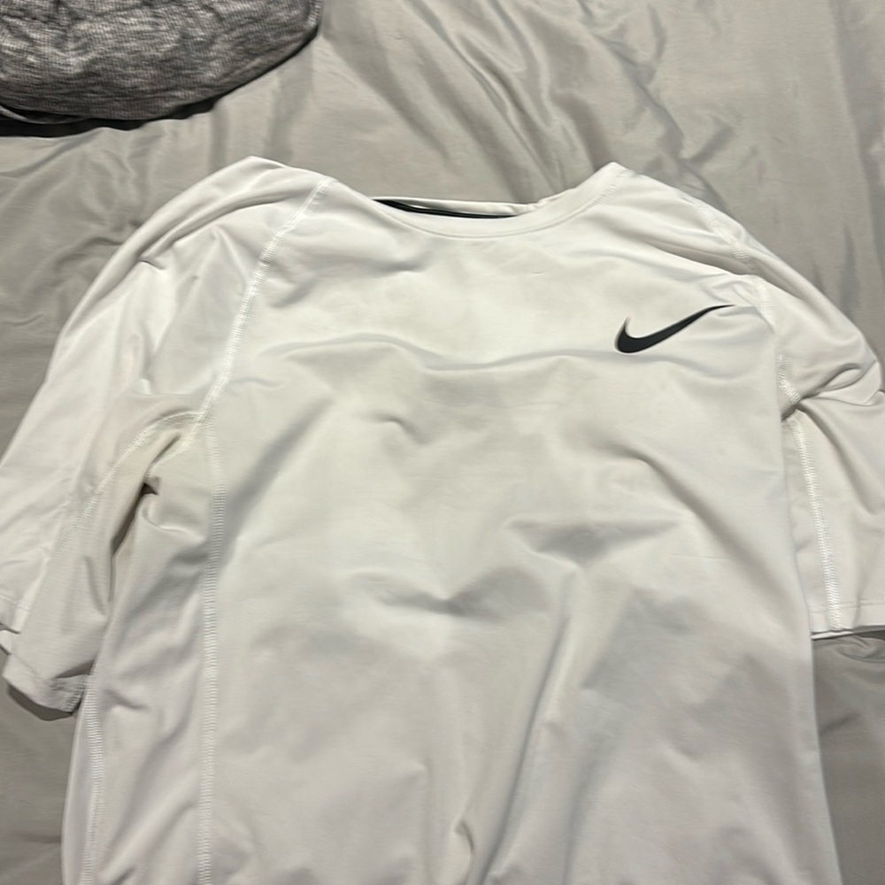men’s nike white compression tee